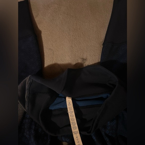 lululemon athletica unique denim like blue leggings size 6 - Picture 6 of 11